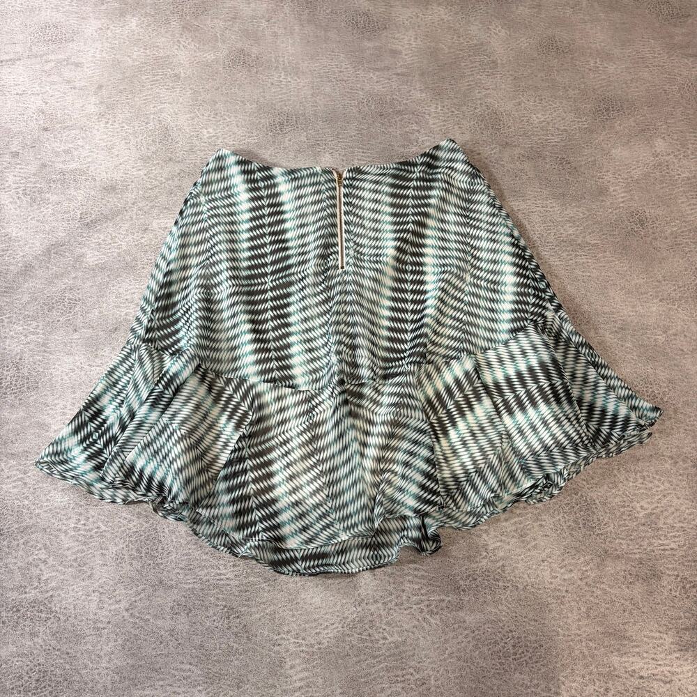Blue Geometric Print Mini Ruffle Skirt - Picture 5 of 5